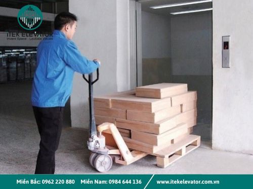 Báo giá thang máy chở hàng​